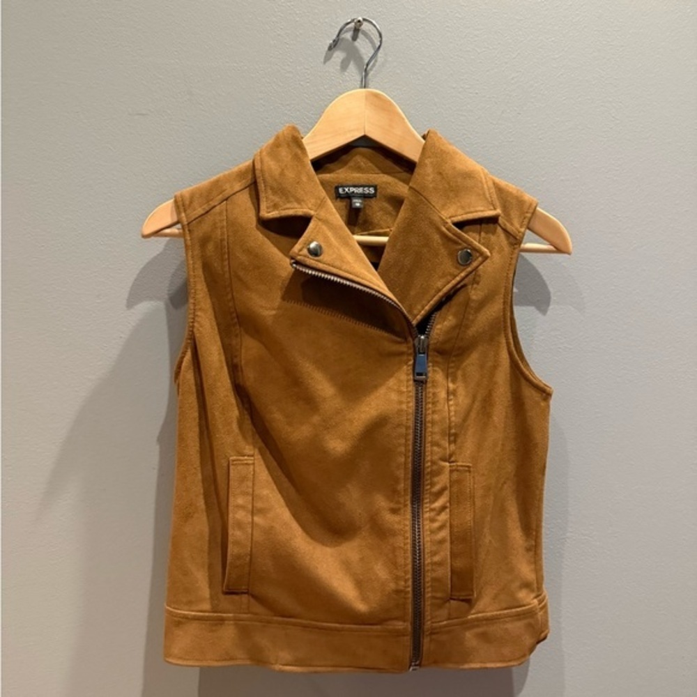 Express Tan Biker Vest with Wide Collar